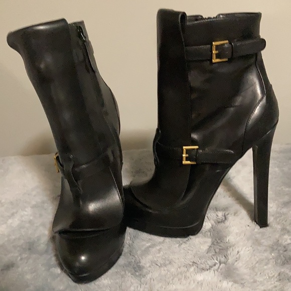🌟Host Pick🌟Alexander McQueen Double Buckle Booties - Picture 4 of 9